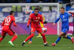 ayx app-英超转会期再迎强敌，上海海港内部沟通，主帅态度：引发热议，心理建设被强调的简单介绍-ayx app