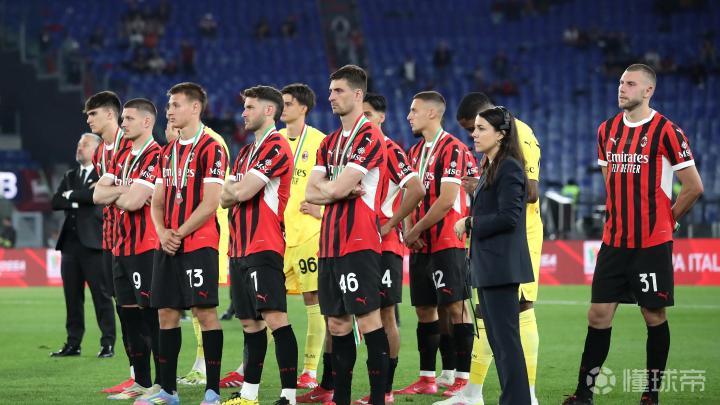 费耶诺德迎意大利杯关键赛;今晚回应争议;管理层满意;控场能力受关注 费耶诺德迎意大利杯关键赛;今晚回应争议;管理层满意;控场能力受关注