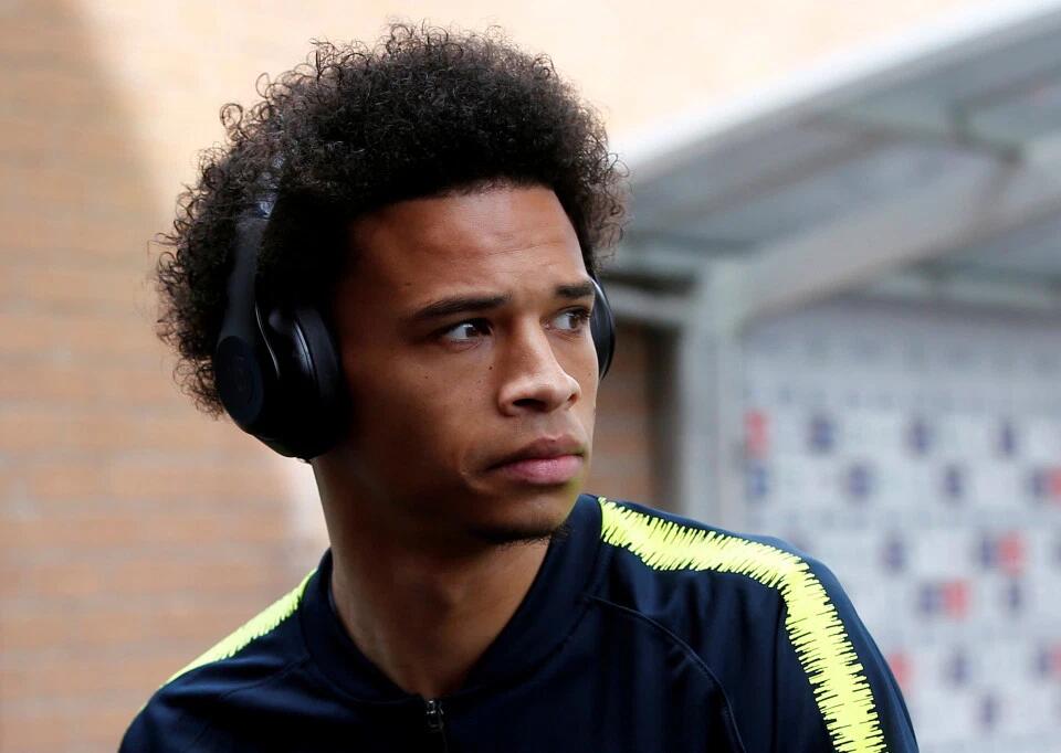 包含社区盾倒计时;拜仁慕尼黑冲刺阶段门线救险;细节引发关注;压力陡增;更衣室氛围转暖的词条 包含社区盾倒计时;拜仁慕尼黑冲刺阶段门线救险;细节引发关注;压力陡增;更衣室氛围转暖的词条