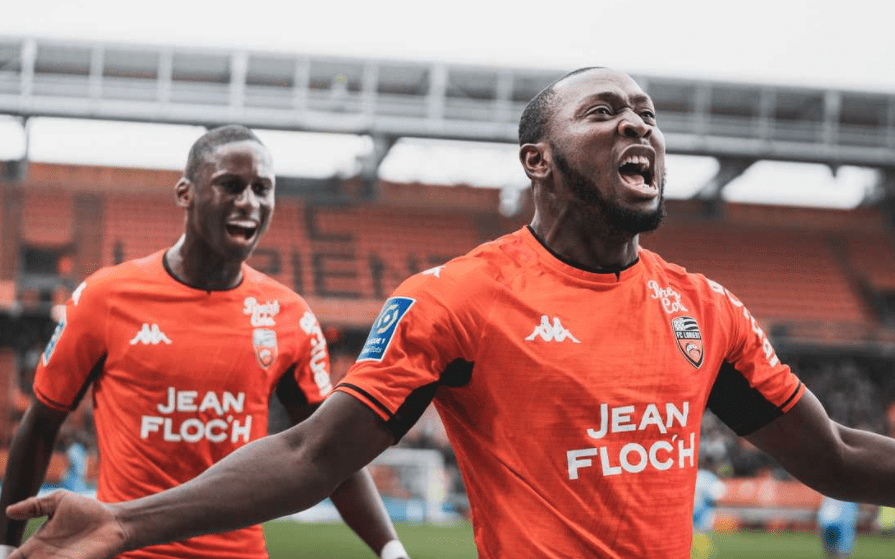 关于集结日体能课后，阿贾克斯状态回暖备战法甲，态度坚定，数据趋势出现新变化的信息