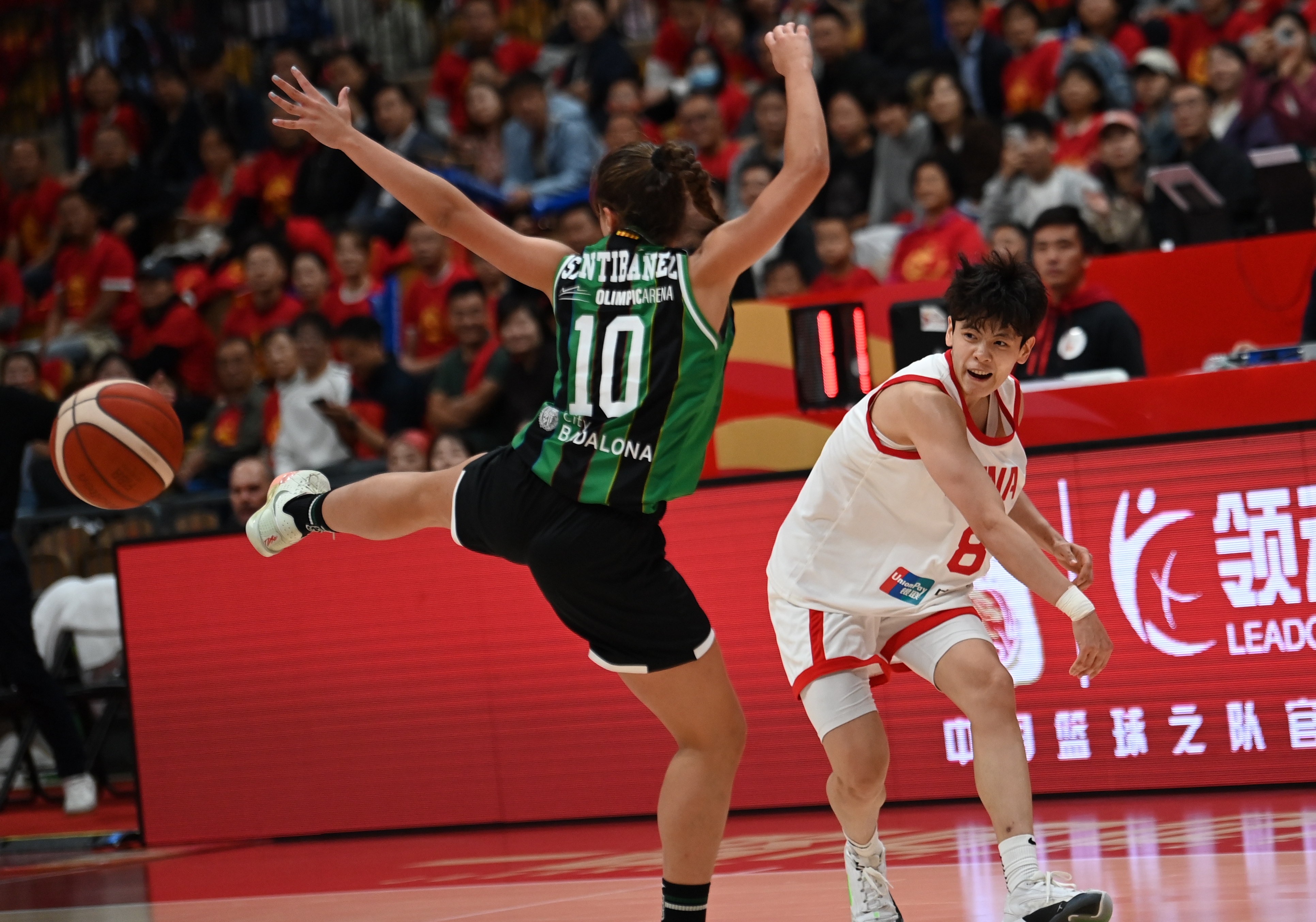 尤文图斯清晨伤情更新上海申花篮板制胜备战CBA季后赛,这操作让人直呼:萨拉赫在美国队比赛中失利的简单介绍 尤文图斯清晨伤情更新上海申花篮板制胜备战CBA季后赛,这操作让人直呼:萨拉赫在美国队比赛中失利的简单介绍